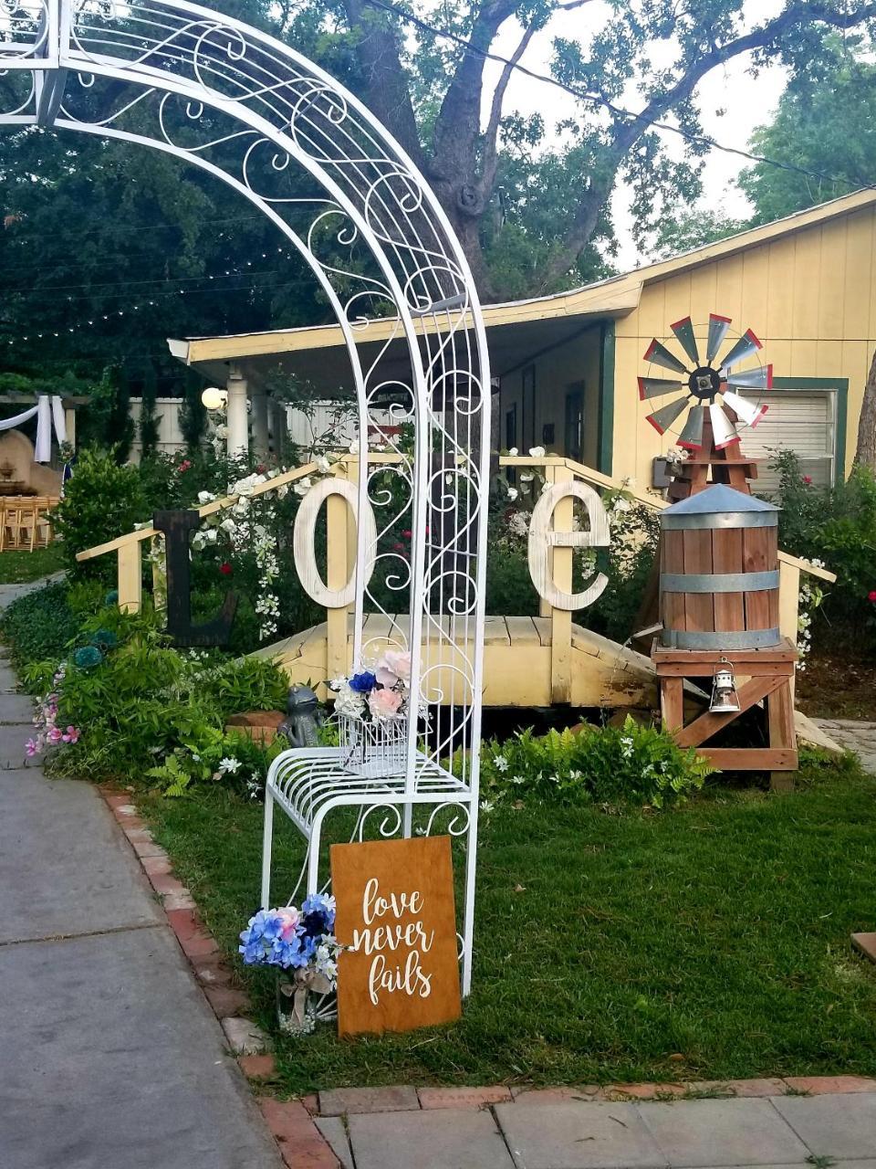 Gibbs Street Manor Ξενοδοχείο New Waverly Εξωτερικό φωτογραφία