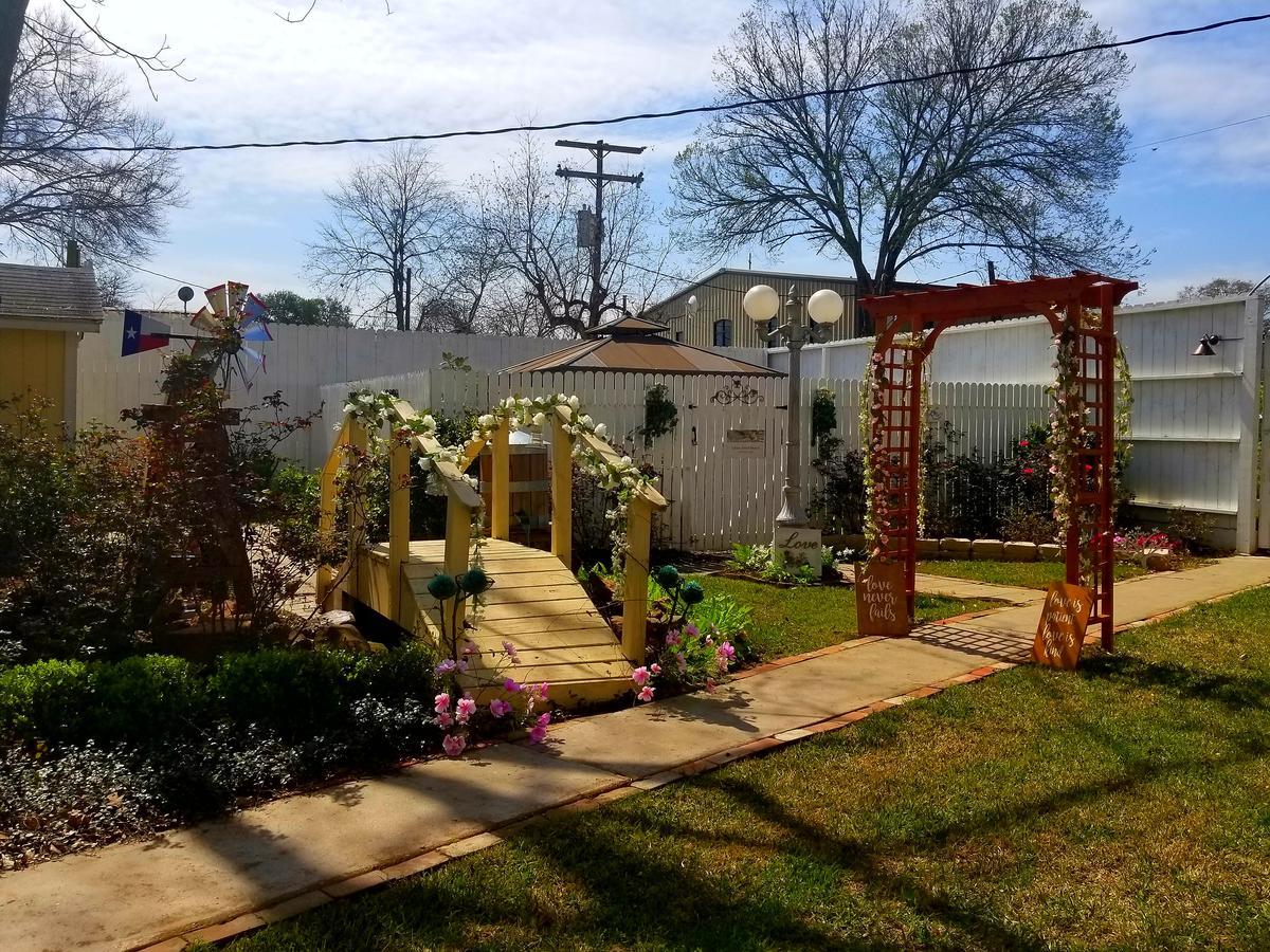 Gibbs Street Manor Ξενοδοχείο New Waverly Εξωτερικό φωτογραφία