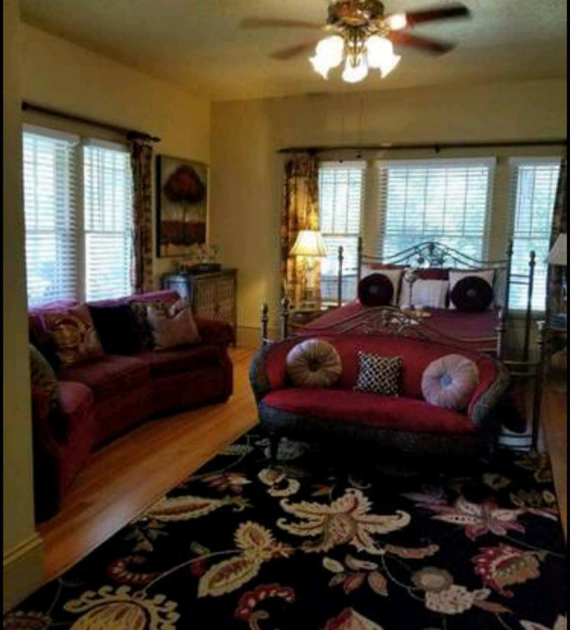 Gibbs Street Manor Ξενοδοχείο New Waverly Εξωτερικό φωτογραφία