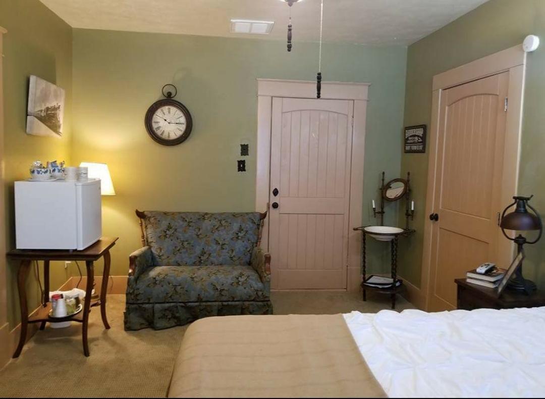 Gibbs Street Manor Ξενοδοχείο New Waverly Εξωτερικό φωτογραφία